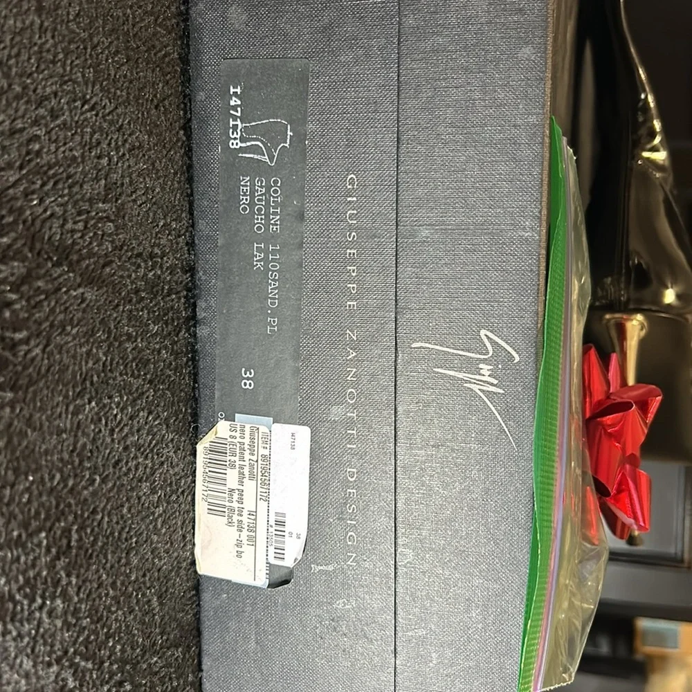 Giuseppe Patent Leather peep toe side- zip boots. - Picture 7 of 8